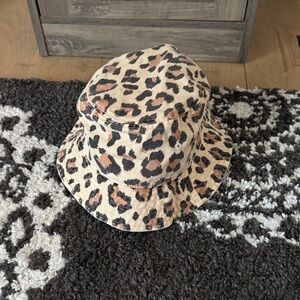 Aerie Womens summer 2023 Leopard Print Bucket Hat - Beige and Black